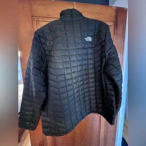 North face puffer jacket